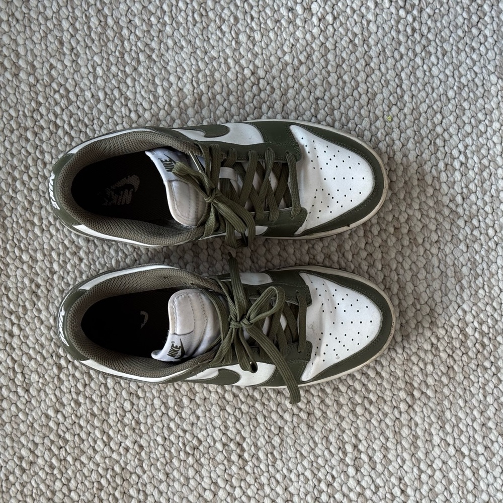 Nike Men's Green and White Sneakers